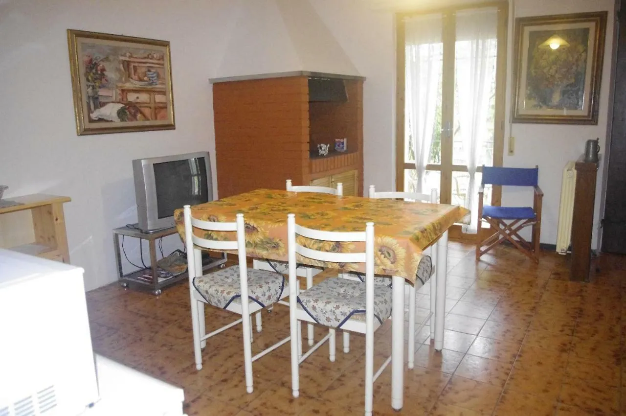 Agriturismo Campo Del Monte Campogialli 0*,  Italy