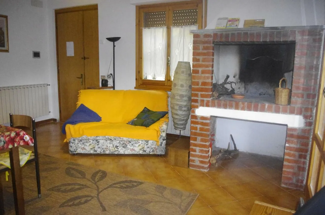 Agriturismo Campo Del Monte Campogialli Farm stay
